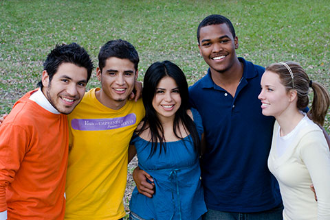 How Parents and Teenagers Can Have Good Relationship Through Communication How Parents and Teenagers Can Have Good Relationship Through Communication