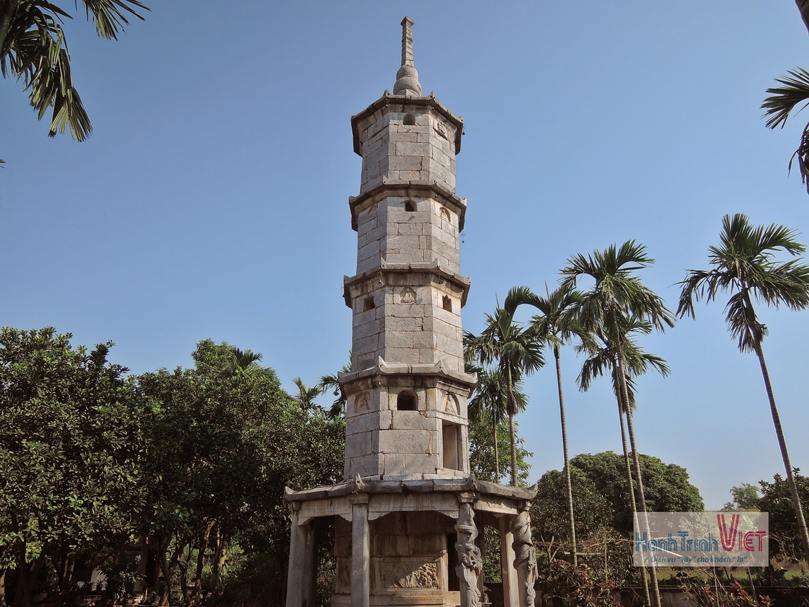 Tham quan chùa Bút Tháp ở Bắc Ninh - 2014