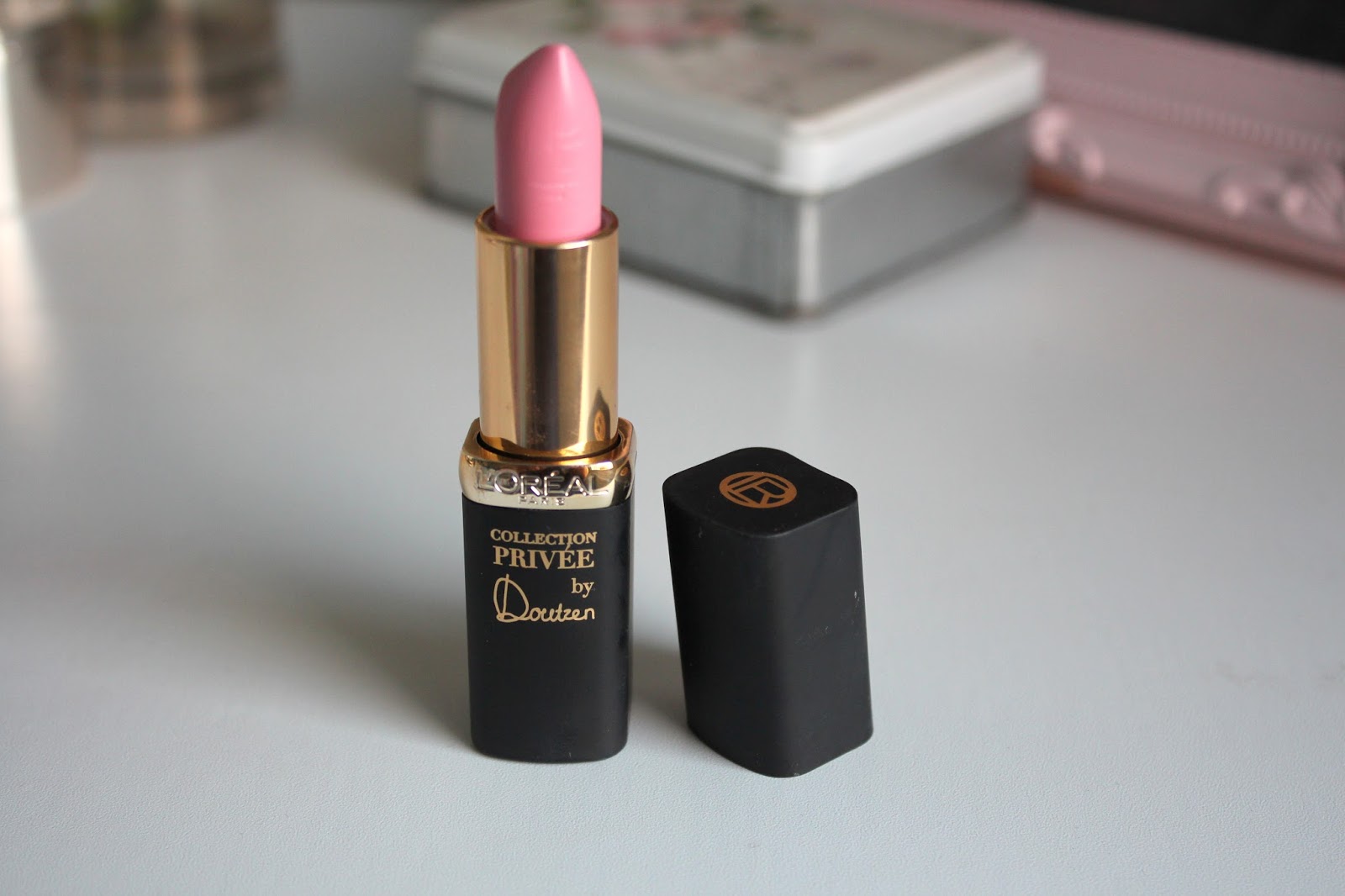 LOreal Paris Color Riche Matte Lipstick - Nudes, Browns.