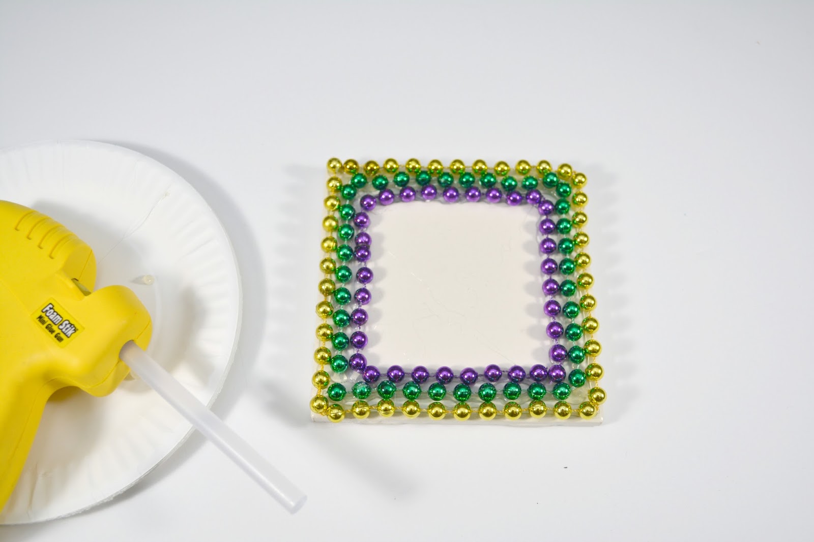 outdoor mardi gras bead decorations