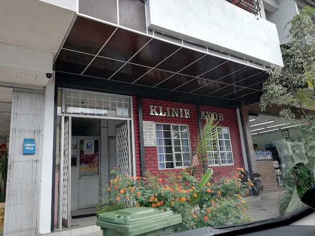 PETIK BUAH STRAWBERRY DI KOK LIM STRAWBERRY CAMERON HIGHLANDS ! - Kalau ke Strawberry Park Cameron Highlands, pilihan kami ialah KOK LIM STRAWBERRY. Sebab apa suka petik strawberry di KOK LIM STRAWBERRY CAMERON HIGHLANDS ? Sebab parking FREE, tak ramai orang.. tenang je nak petik buah strawberry dan ladang KOK LIM STRAWBERRY CAMERON HIGHLANDS pun besar! KOK LIM STRAWBERRY CAMERON HIGHLANDS PETIK BUAH STRAWBERRY DI KOK LIM STRAWBERRY CAMERON HIGHLANDS ! - Kalau ke Strawberry Park Cameron Highlands, pilihan kami ialah KOK LIM STRAWBERRY. Sebab apa suka petik strawberry di KOK LIM STRAWBERRY CAMERON HIGHLANDS ? Sebab parking FREE, tak ramai orang.. tenang je nak petik buah strawberry dan ladang KOK LIM STRAWBERRY CAMERON HIGHLANDS pun besar! KOK LIM STRAWBERRY CAMERON HIGHLANDS