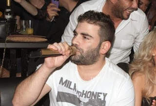 Ποια είναι η Ελληνίδα που θεωρεί ΓΥΝΑΙΚΑΡΑ ο Παντελής Παντελίδης;;;
