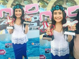 prilly penyanyi wanita terinbox host tamu inbox prilly host tamu terinbox dan penyanyi wanita inbox award
