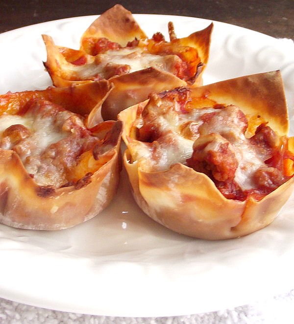 Pizza Cups by Life with Garnish