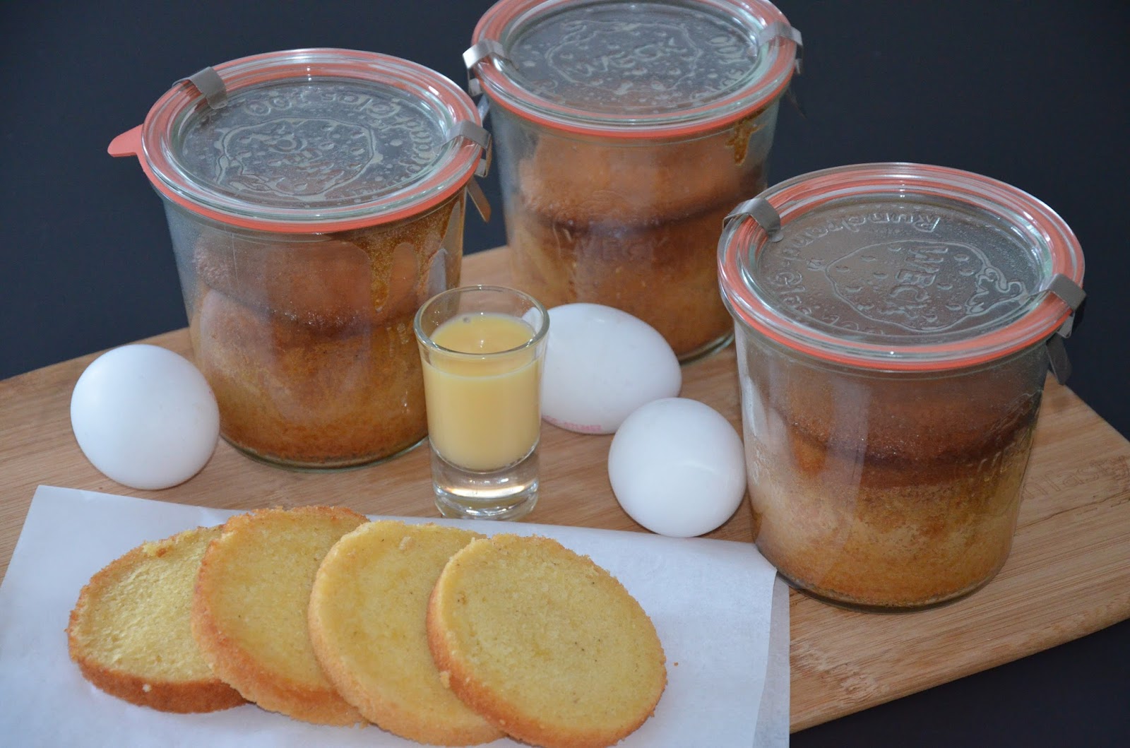 Eierlikörkuchen im Glas - Rezeptra - Food and More