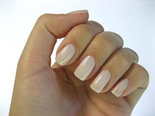 Unhas macho x Unhas fêmea | Esmaltes da Tati