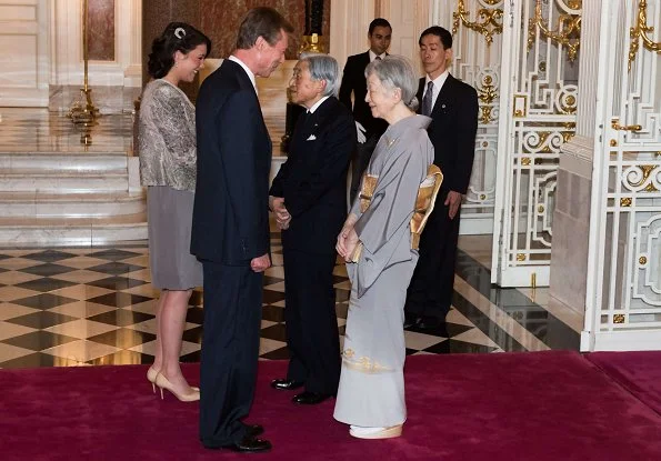 Emperor Akihito, Empress Michiko, Crown Prince Naruhito, Crown Princess Masako, Prince Akishino and Princess Akishino