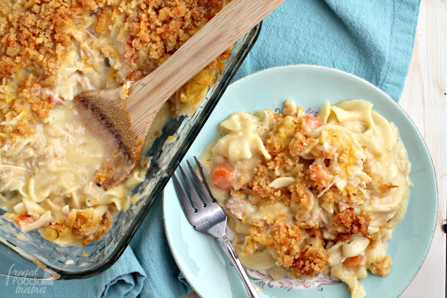 This creamy & cheesy Chicken Noodle Soup Casserole requires only five simple ingredients to make & can be on your dinner table in under an hour.