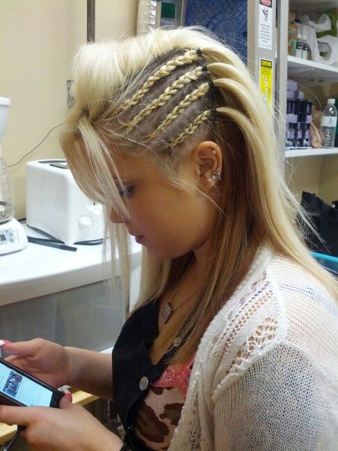 8 Trenzas pegadas de lado aprende cómo hacerlo viendo este tutorial