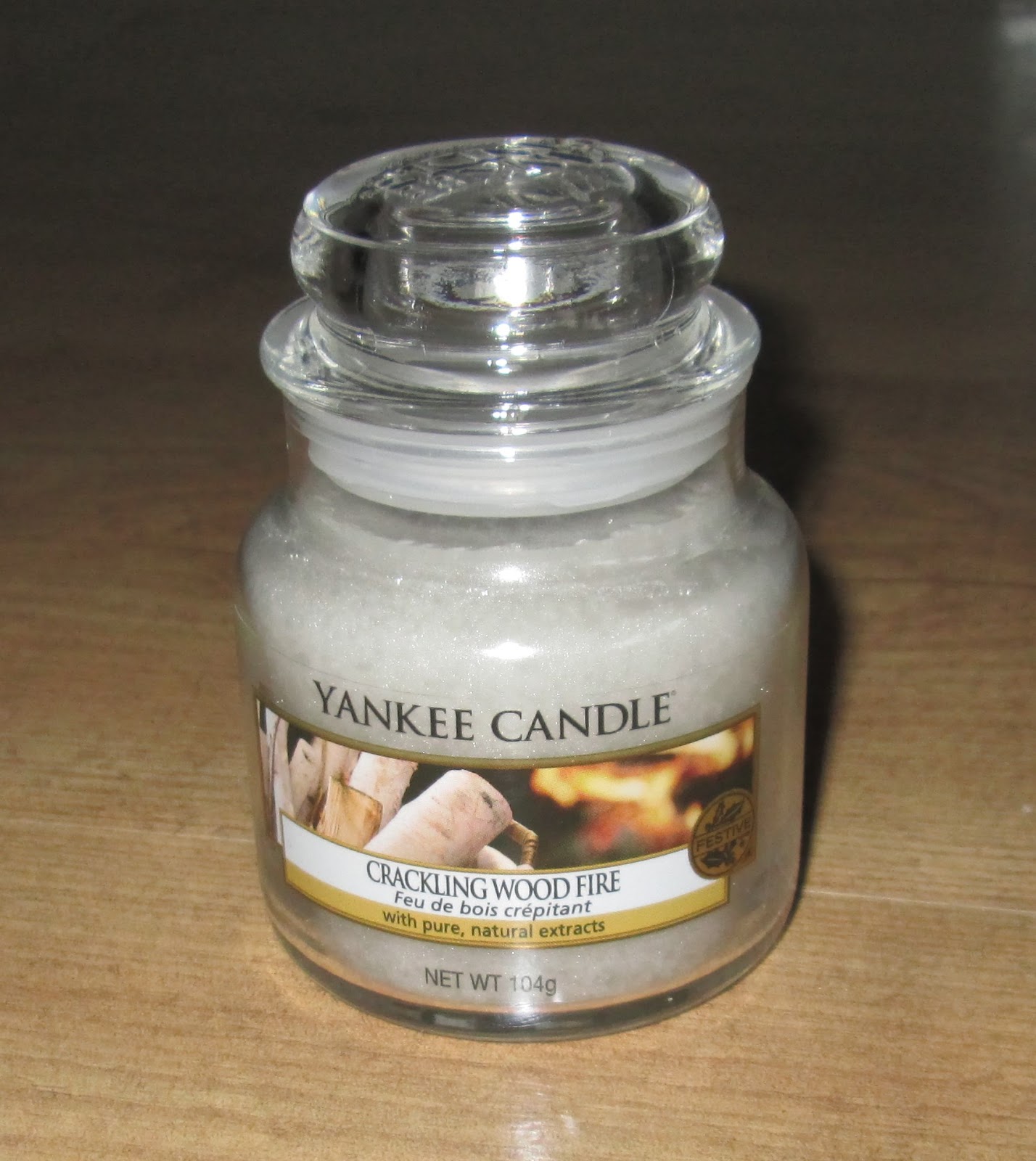 [Review] Yankee Candle Housewarmer (105g) in Crackling Wood Fire