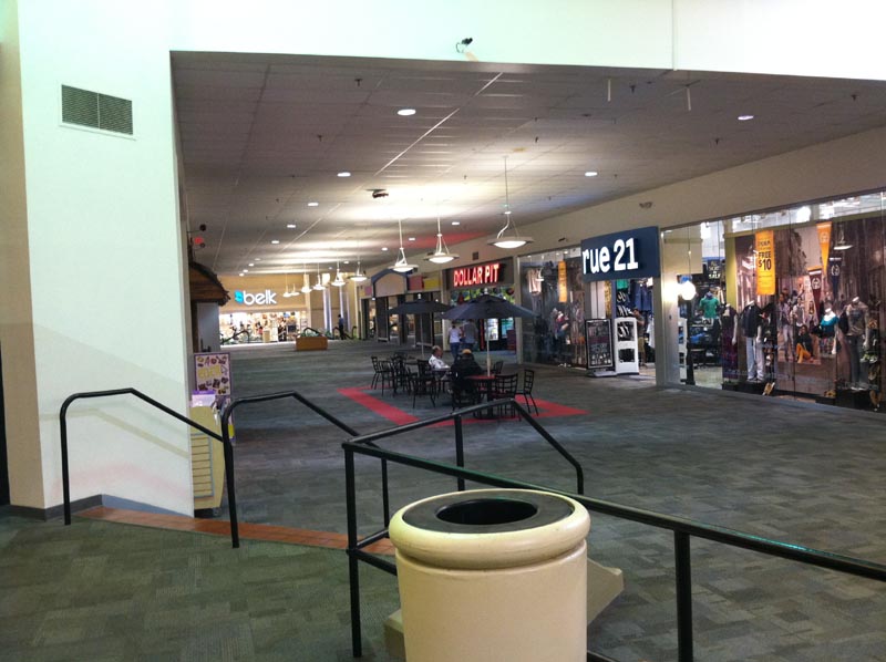 gap greenwood mall