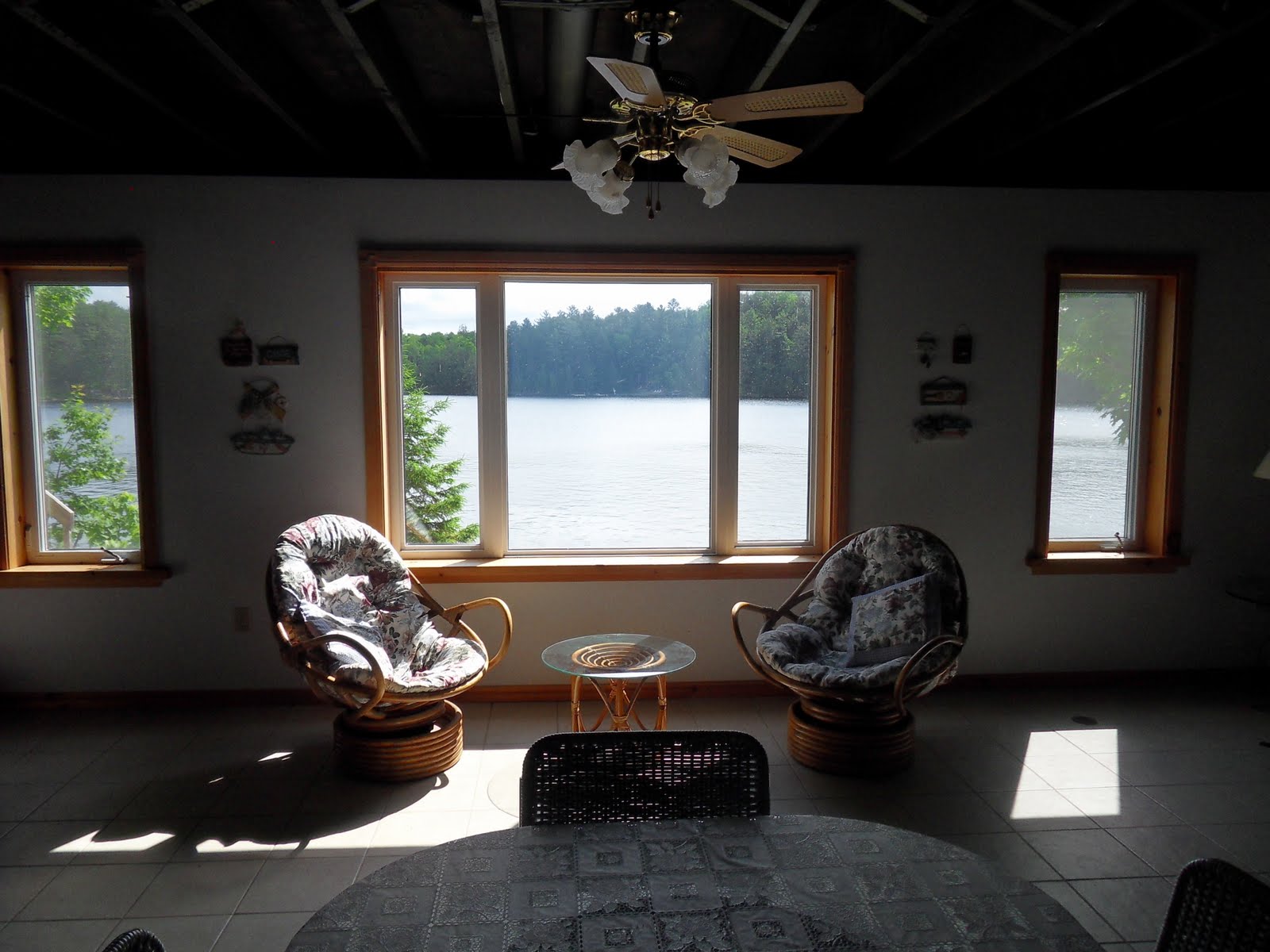 Jim and Wanda's Cottage for Rent on Black Donald Lake Calabogie Area