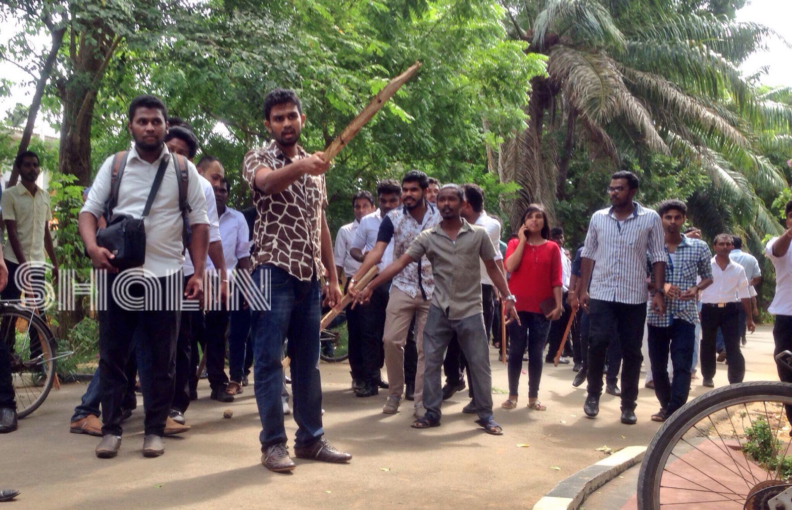 13680074_938984836212896_165126619989092