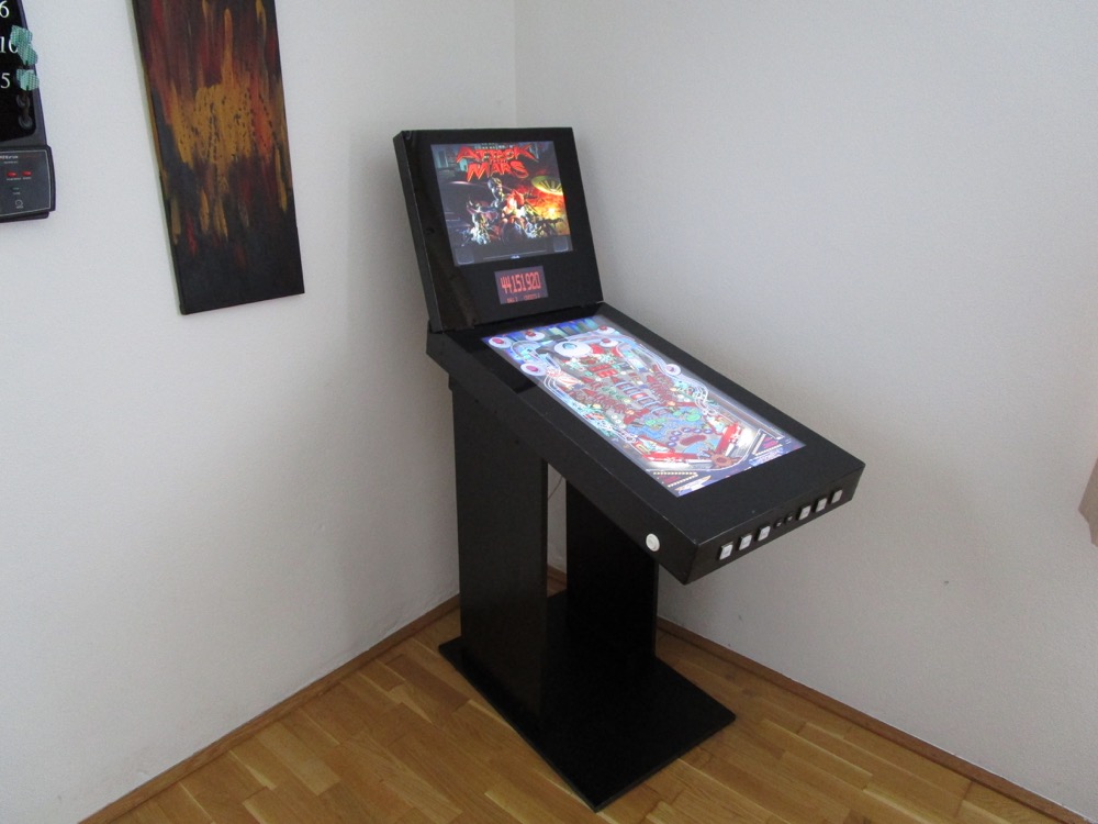 Visual Pinball with 3 monitors