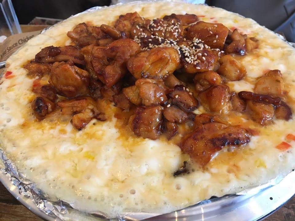 オカナガン🇨🇦さんぽ Hoolala Chicken Cafe カジュアルなコリアン・カフェ