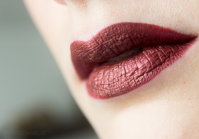 Liquid Lipstick matte meets metallic closeup liquid lipstick matte metallic milani matterialistic jeffree star unicorn blood makeup look