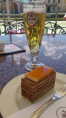 A Radler (Beer for Cycling) and Cake - Perfect!
