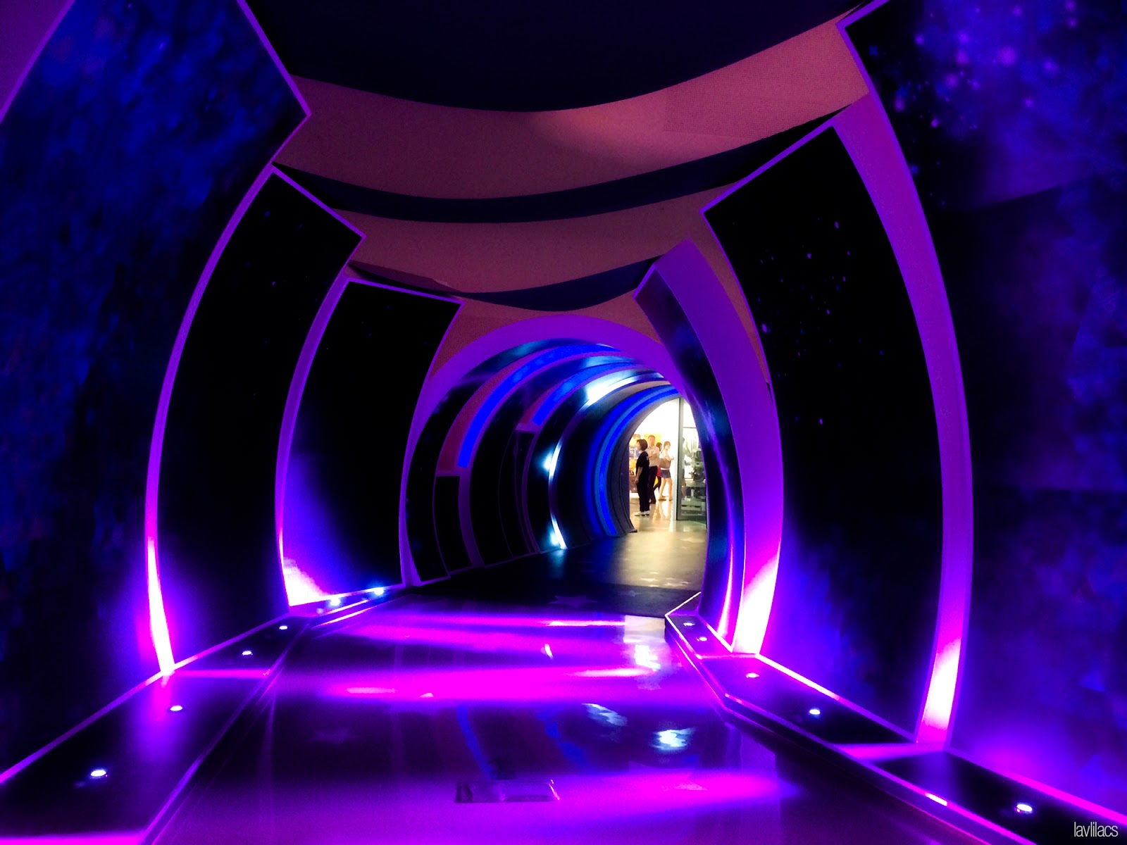 Seoul, Korea - Summer Study Abroad 2014 - Dongdaemun Design Plaza DDP - SBS My Love From Another Star Exhibit - Entry hallway