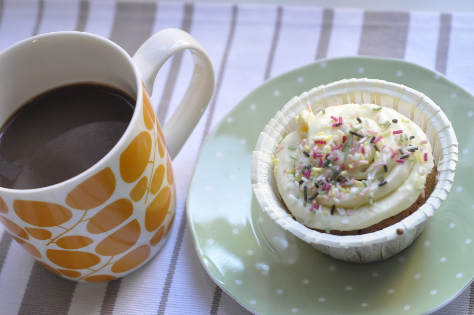 Elise Sonerud Verdens beste Gulrotkake/muffins