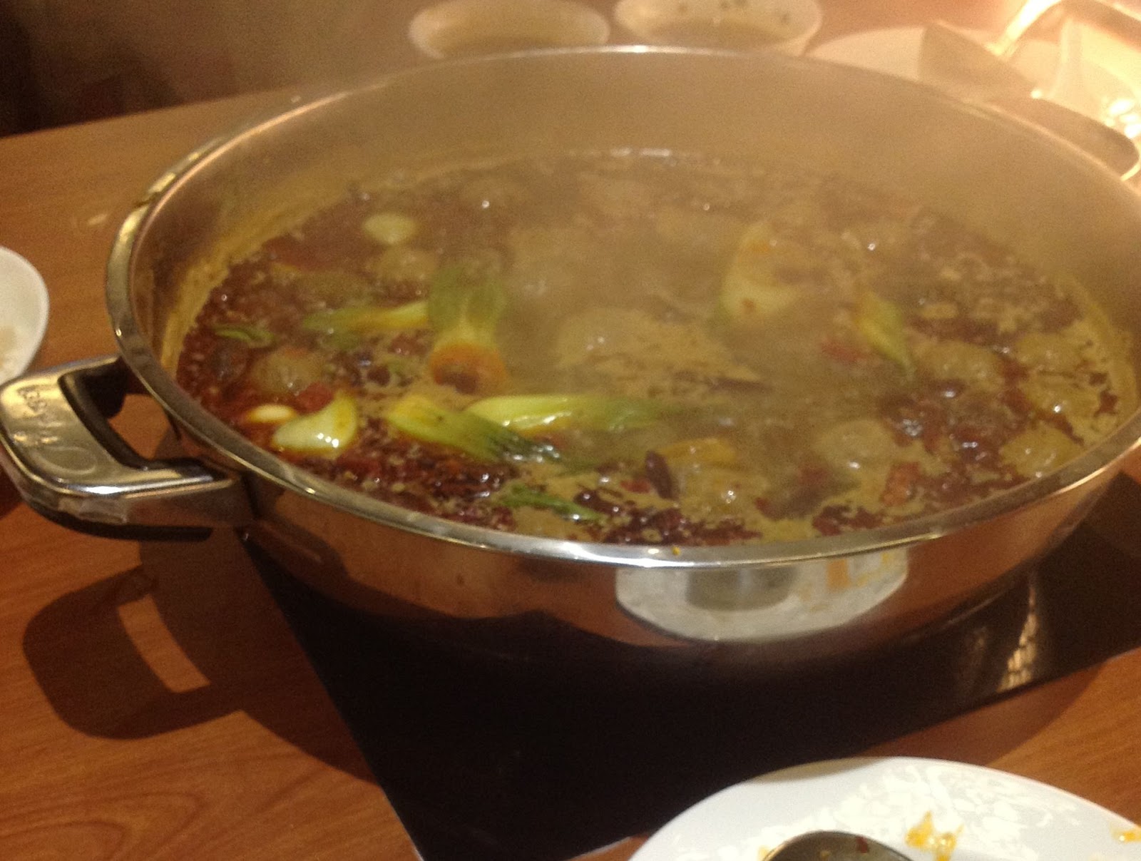 The Travel Bites: Little Lamb Hot Pot, Dubai - Conformity wrapped in Choice