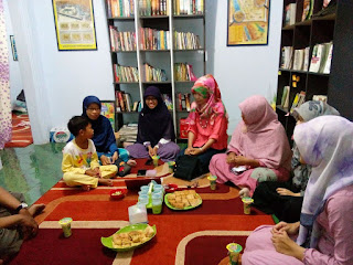 Turba Pertama FLP Jatim: Dari Mengenal Hingga Meminang