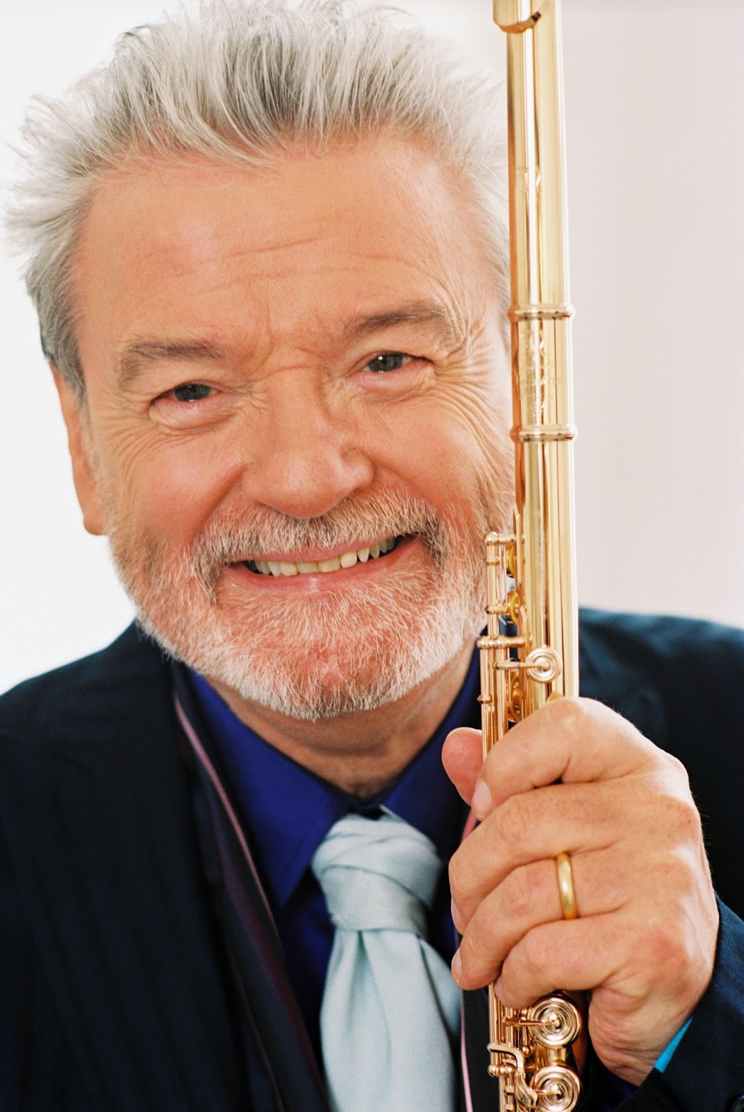 Mascolo Flute Center & Estudantes de Flauta Jules Mouquet, La Flute de