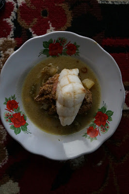 Lontong sayur dengan ayam rendang Lontong sayur dengan ayam rendang foodblogger Pontianak