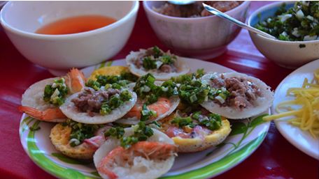 [Image: nhatrang.JPG]