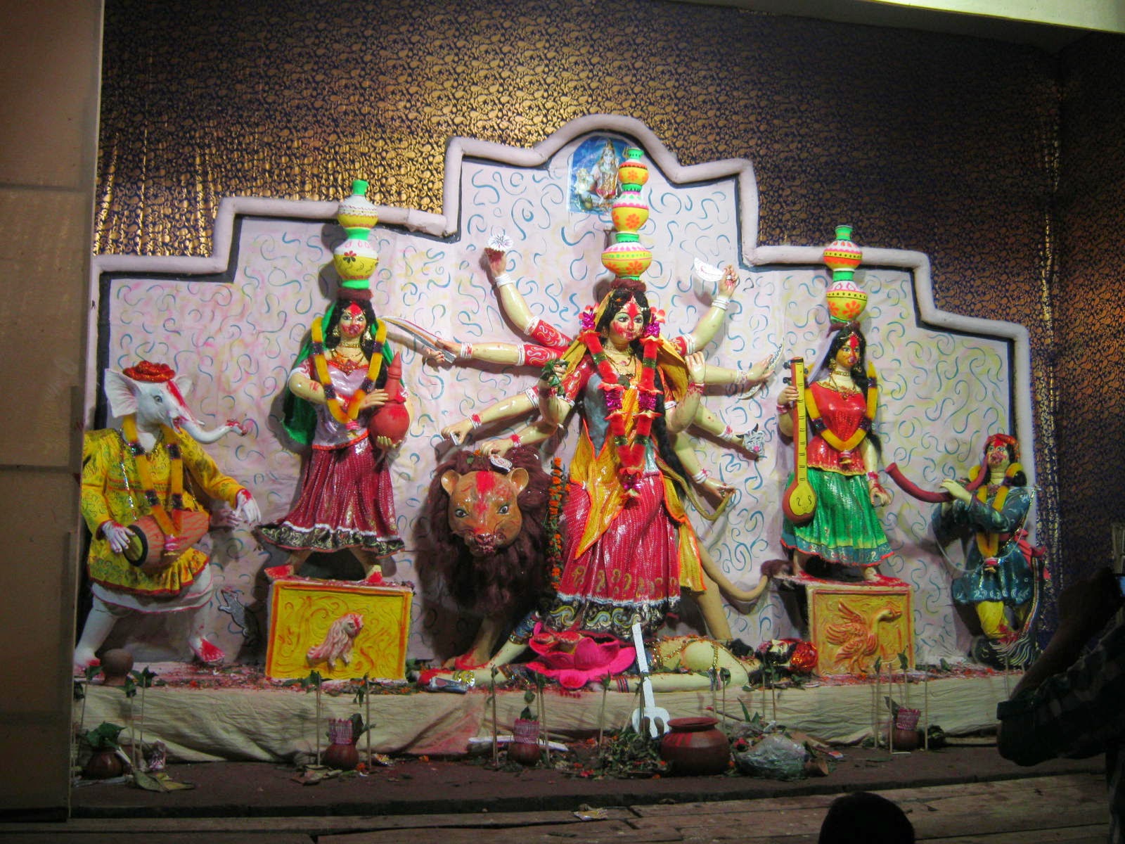 Sarbojanin Durga puja
