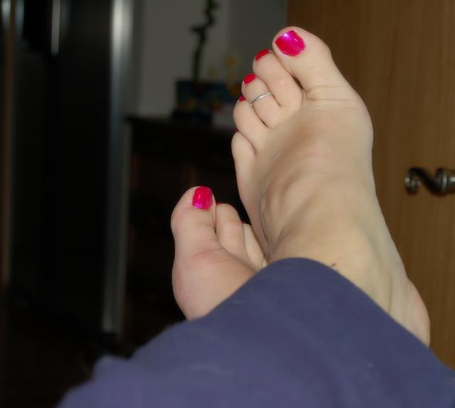 It's Ok For Men to Have Painted Nails in Public Photo Gallery of my feet