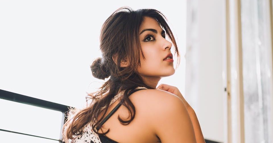 Rhea Chakraborty Father Parents Age Daughter Of Mithun