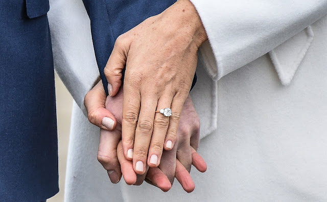 meghan markle engagement ring