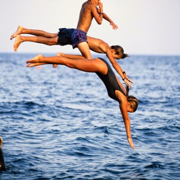 Βουτιές - Dives