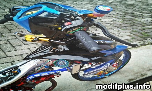 Modifikasi Yamaha Jupiter MX Gahar Tapi Santai Modifikasi Yamaha Jupiter MX Gahar Tapi Santai