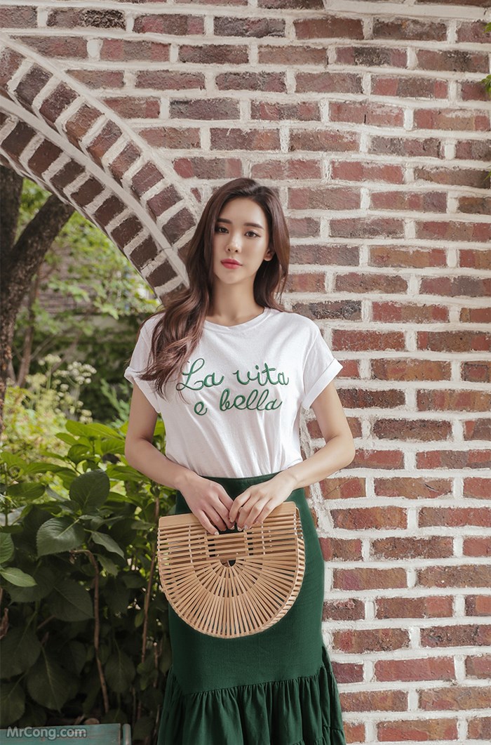 Model Park Da Hyun in fashion photo series in May 2017 (448 photos) photo 19-12