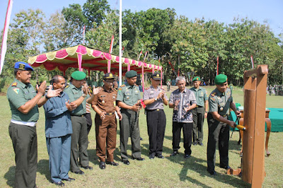 DANDIM SRAGEN TUTUP TMMD  SENGKUYUNG TAHAP I TAHUN 2017