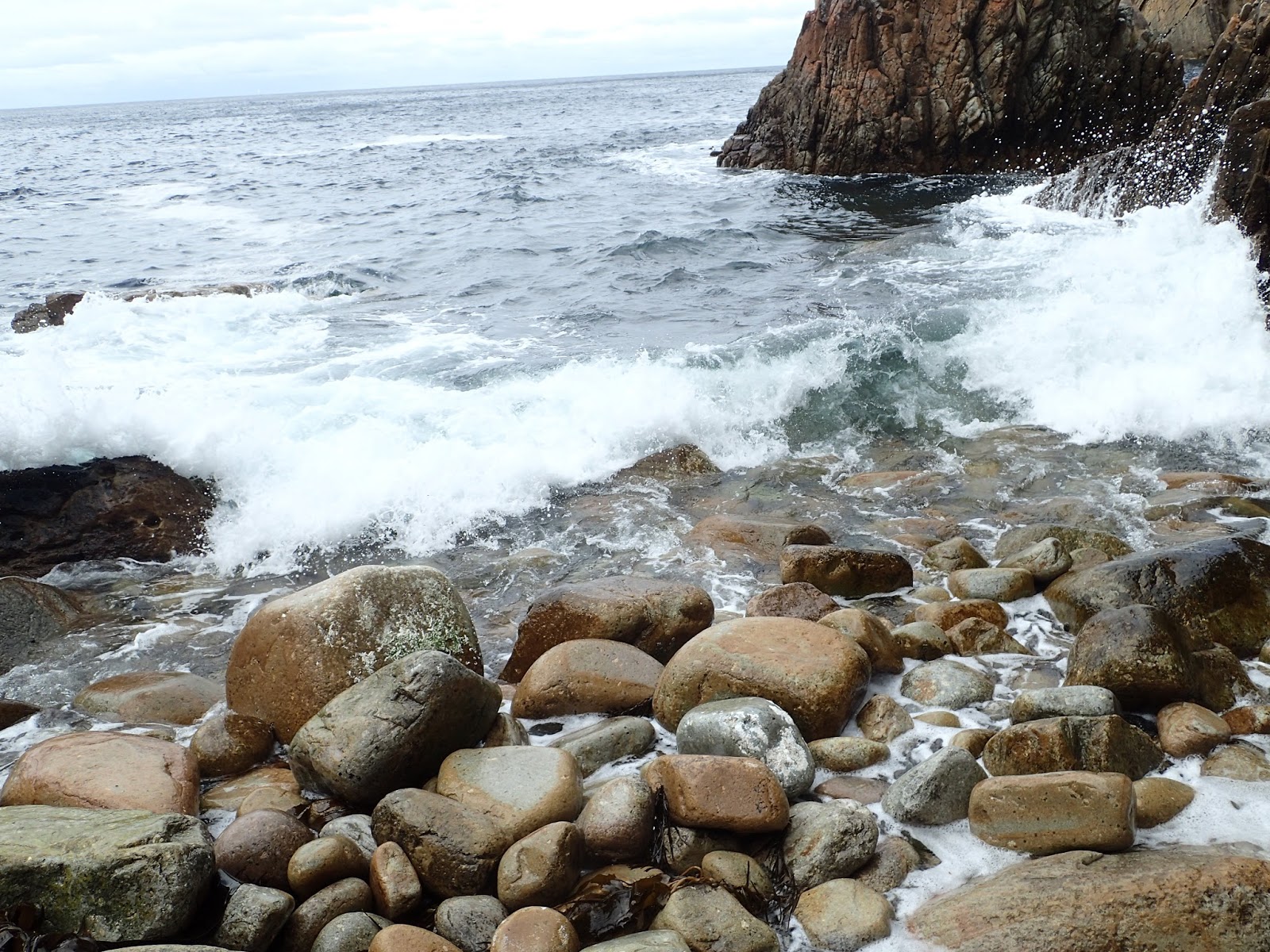 Deep Glen Bay Hiking South East Tasmania