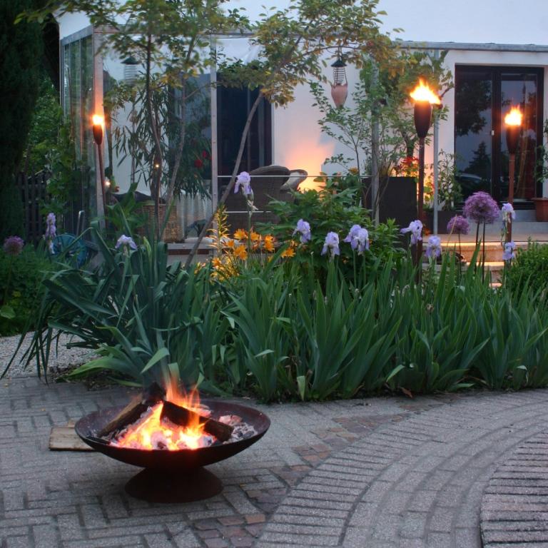 Gartenblog Geniesser-Garten : Wasser im Garten - Pool - Teich