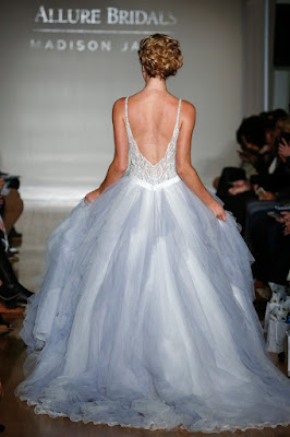 Vestidos de Novia con Colores Vestidos de Novia con Colores