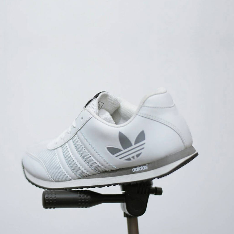 adidas neo v racer