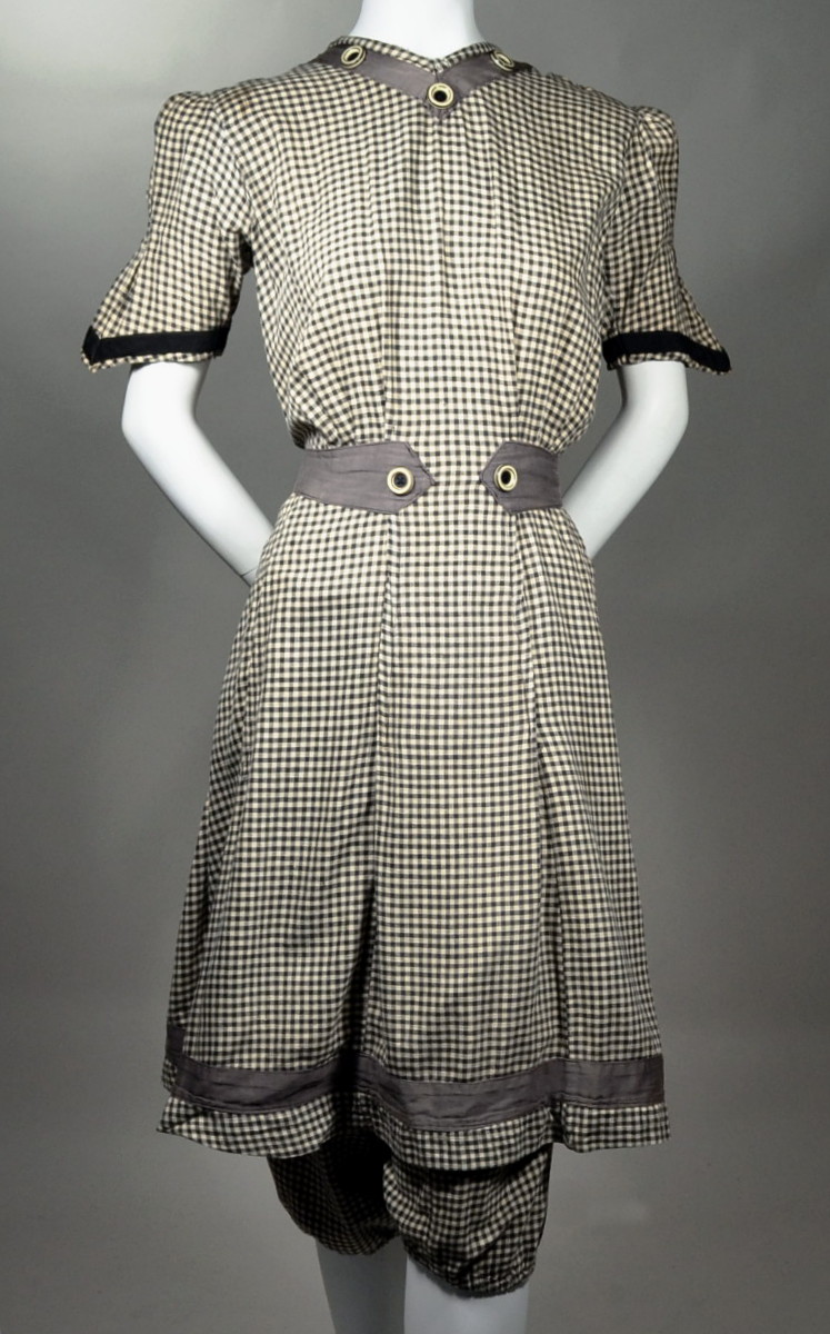 All The Pretty Dresses Turn of the Century Women's Gingham Bathing Suit