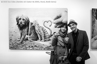 Ben Heine and Jihyun Lee, friends from Santiago de Compostela - Pencil Vs Camera Exhibition