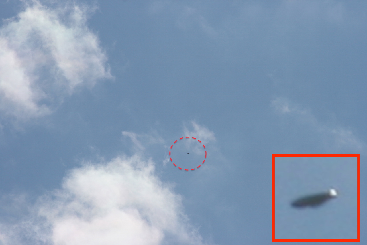 нло сигарообразной формы. сигарообразный нло барнаул. какие неопознанные объекты. первый снимок нло. странные существа в небе.