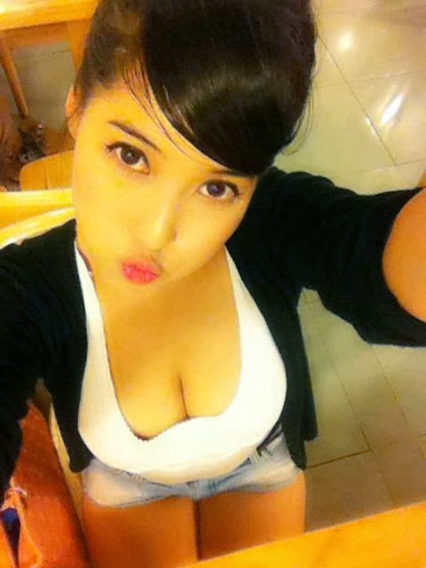 Gambar Bogel Cewek tayang tetek   Melayu Boleh.Com