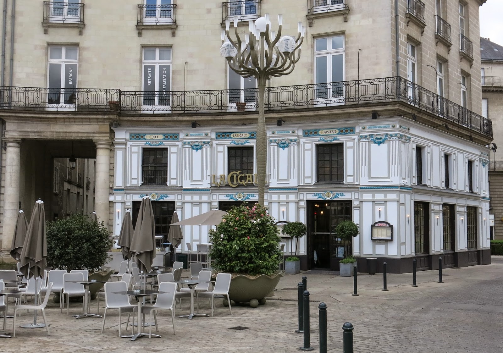 Nantes - Place Graslin - Brasserie La Cigale - Style Art Nouveau