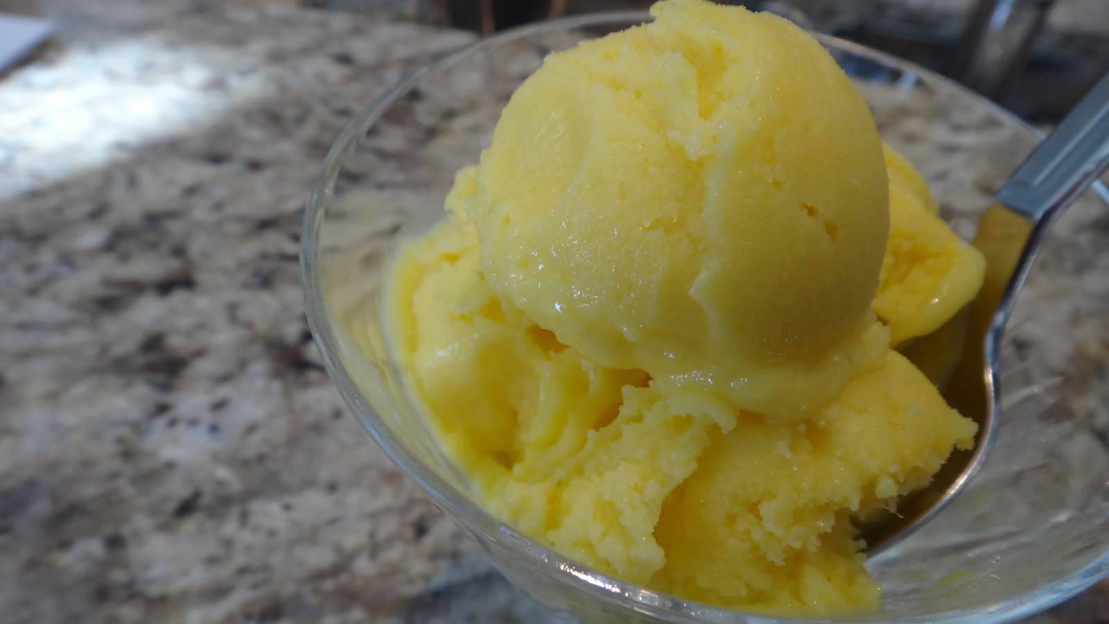 Mango Lime Frozen Yogurt