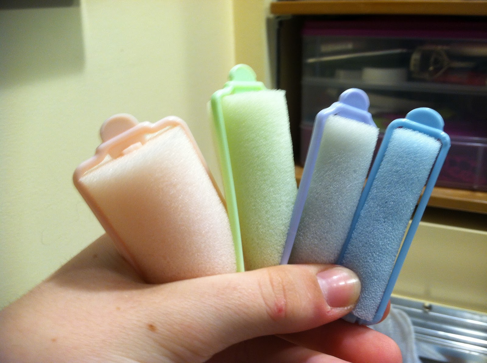 Clever, Thrifty, Chic Foam Rollers Tutorial (plus cleaning)