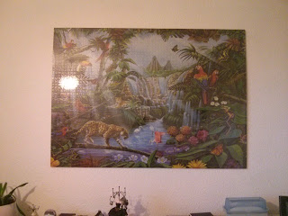A nagymérető puzzle már a falon Nagy méretű puzzle keretnek köszönhetően a puzzle már a falon van