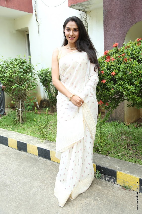 Andrea Jeremiah at Vada Chennai Movie Press Meet