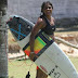 Campeã de surfe morre ao ser atingida por raio no mar em Fortaleza
